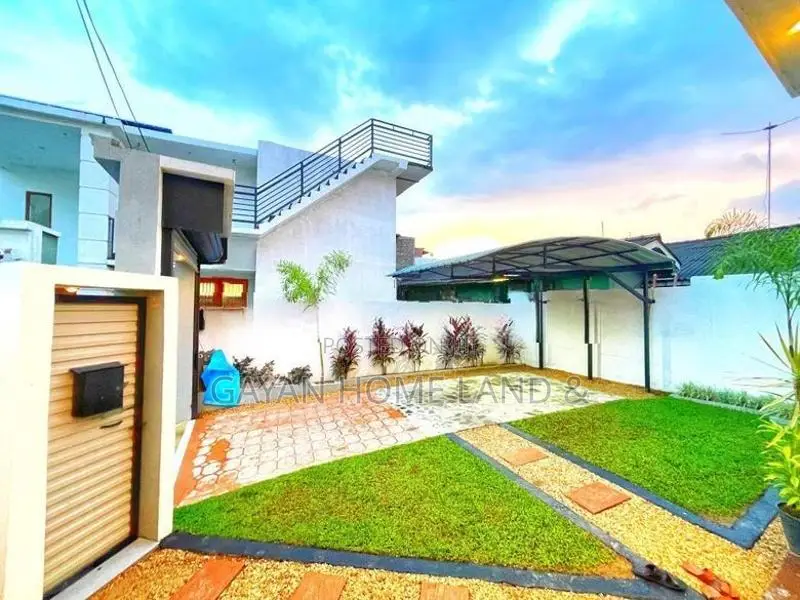 Brand New Luxury Two Storey House a Near The 342 Bus Route Polgasowita