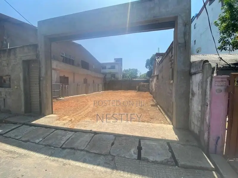Prime Land For Rent at Mugalan Road Kirulappone Colombo – 06