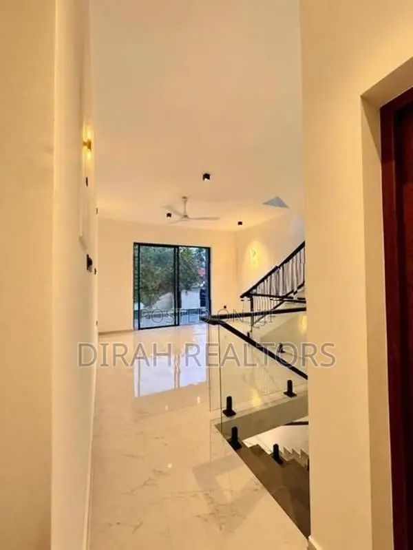 Brand New 3BR Luxury Houses for Sale | Wattala (DS-023)