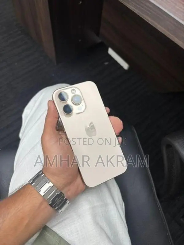 Apple iPhone 16 Pro (Used)