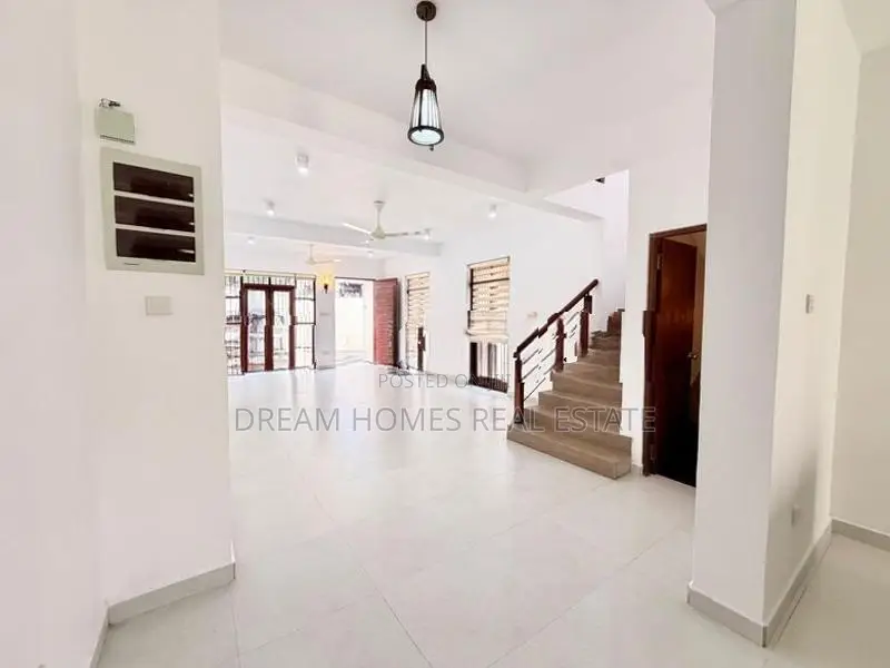Never-Occupied 4-Bedroom House for Sale in Pagoda, Nugegoda