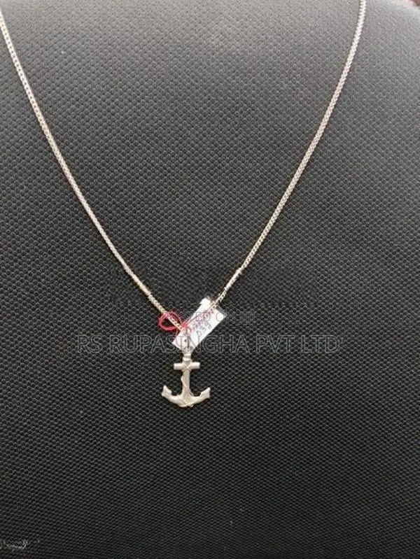 Silver Chain With Pendant