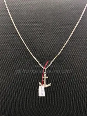 Silver Chain With Pendant