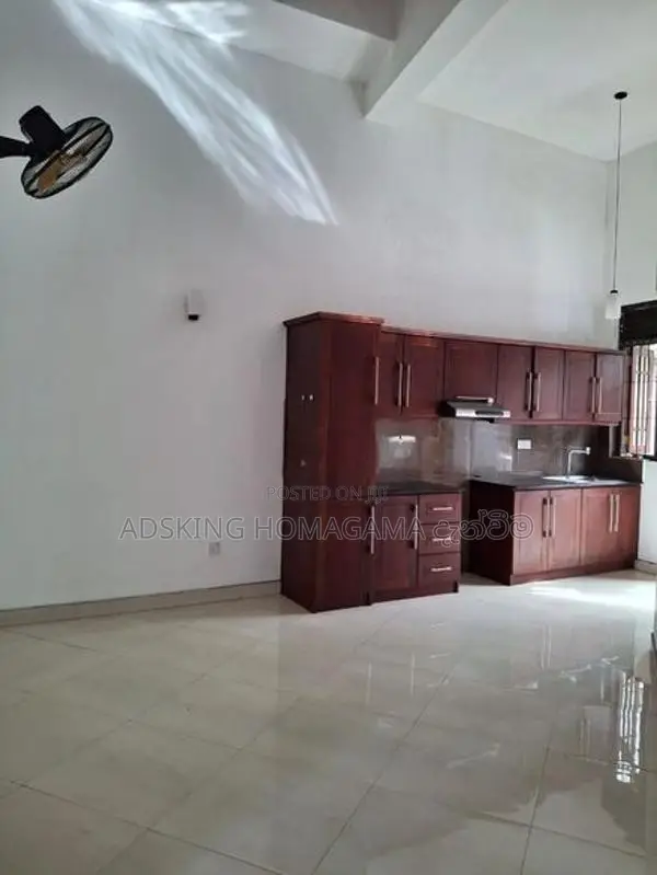 Upstair House For Rent in Maharagama