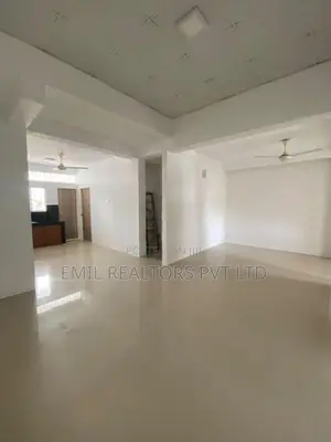 Spacious 2 Bedroom Apartment for Rent at Fife Road, Colombo 05 (EM029S