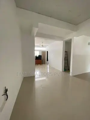 Spacious 2 Bedroom Apartment for Rent at Fife Road, Colombo 05 (EM029S