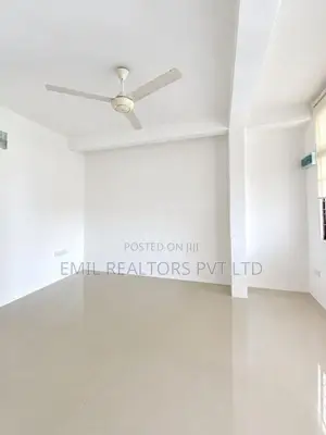 Spacious 2 Bedroom Apartment for Rent at Fife Road, Colombo 05 (EM029S