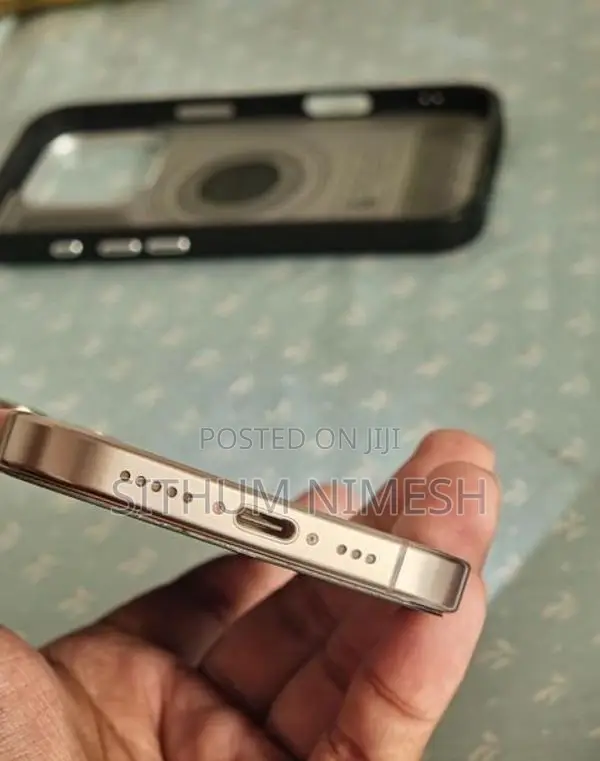 Apple iPhone 16 Pro (Used)