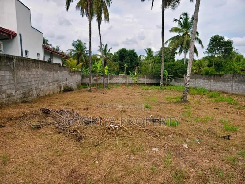 Highly Residential Land for Sale in Kadawatha
