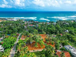 Prime Land for Sale in Midigama