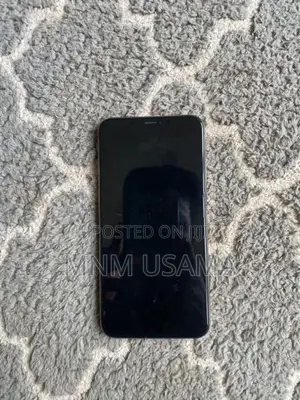Apple iPhone XS Max (Used)