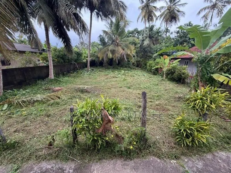 15 Perch Land Near Aluthgama Town With Clear deeds(නිරවුල් ඔප්පු)