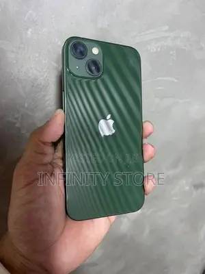 Apple iPhone 13 128GB (Used)