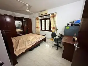 Dehiwala Ground Floor Unfurnished House For Rent (LEC580)