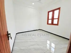 Modern Luxury Three Story House For Sale Bokundara