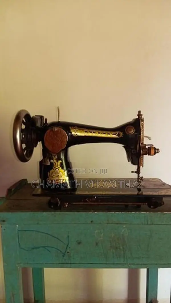 Singer Paddle Sawing Machine