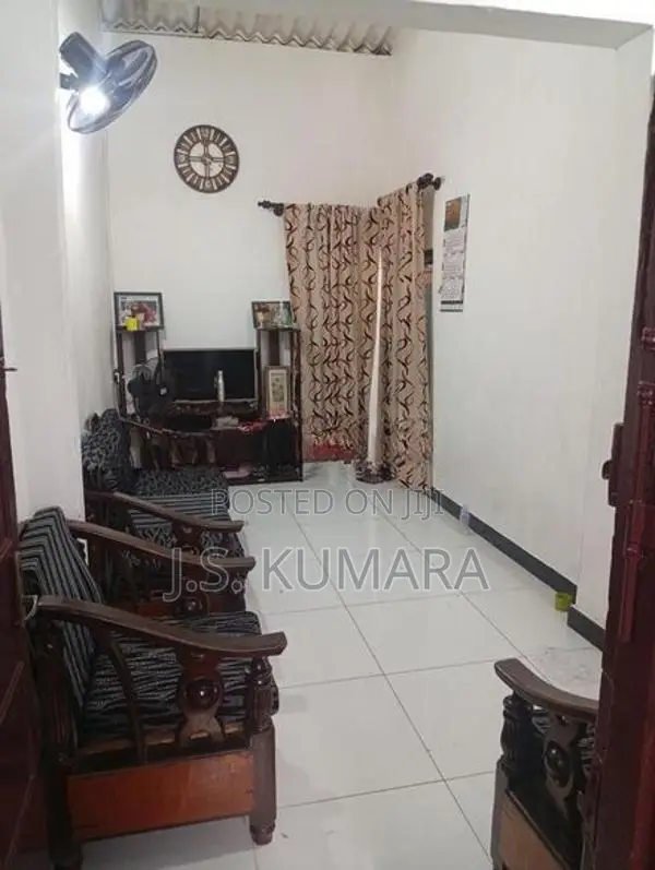 House for Lease in Wellampitiya