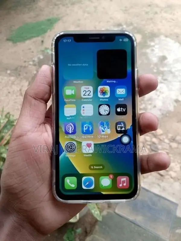 Apple iPhone X (Used)
