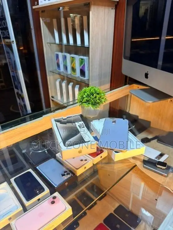 Apple iPhone 15 Pro Max (Used)