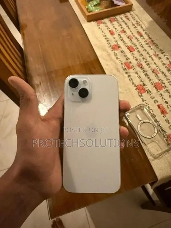 Apple iPhone 15 (Used)