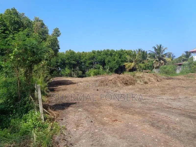 Negombo Kurana lagoon facing land with wide road for sale