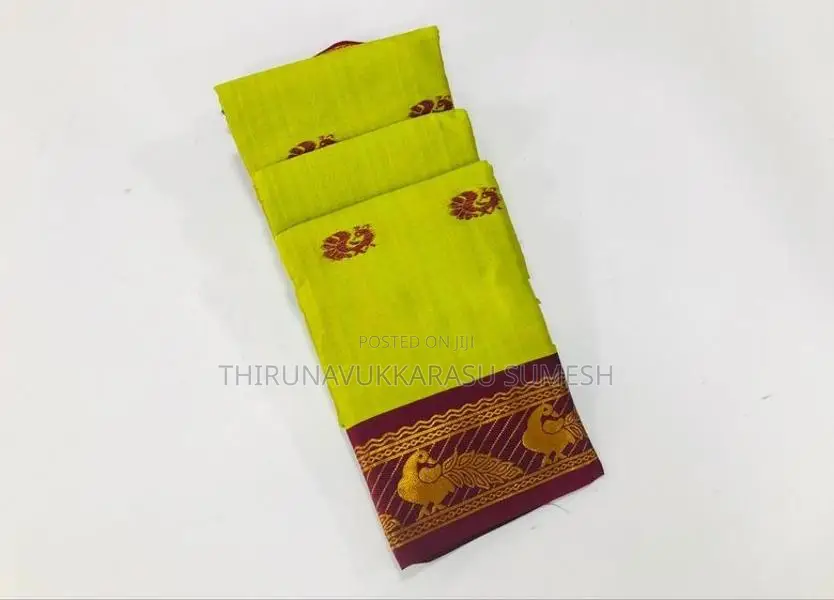 வண்ணமயில் சாரிகள்