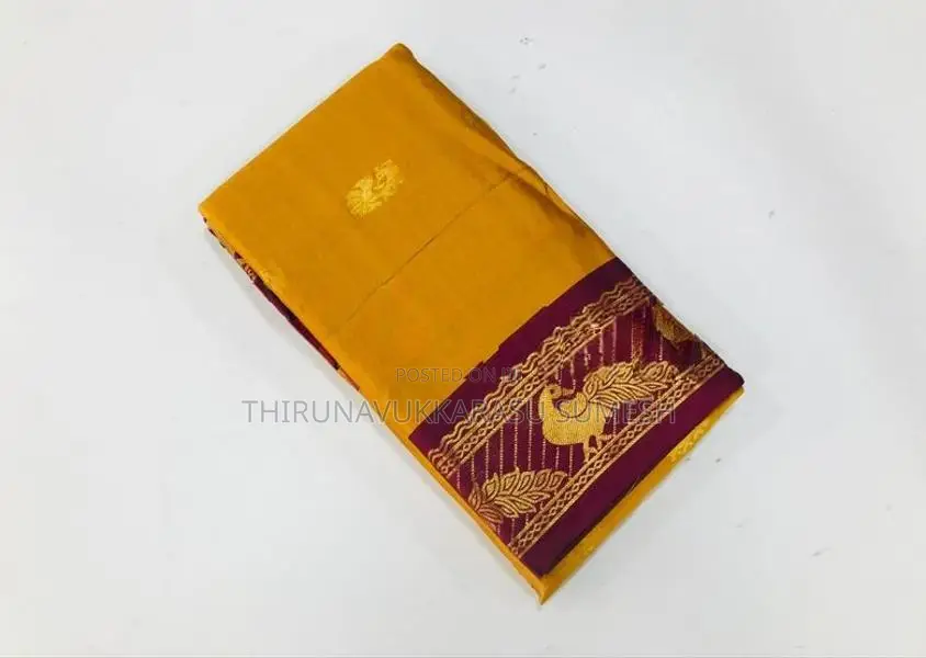 வண்ணமயில் சாரிகள்