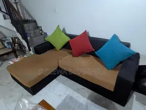 Arpico Sofa Set