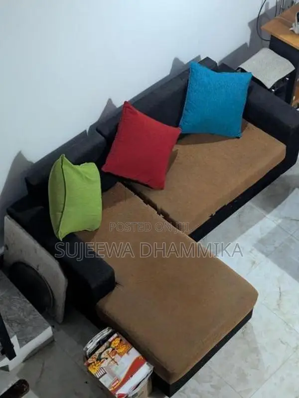 Arpico Sofa Set