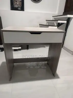 Furniture Modern Study Table