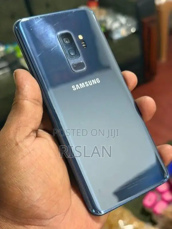 Samsung Galaxy S9+ 64GB (Used)