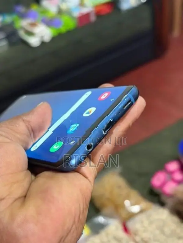 Samsung Galaxy S9+ 64GB (Used)
