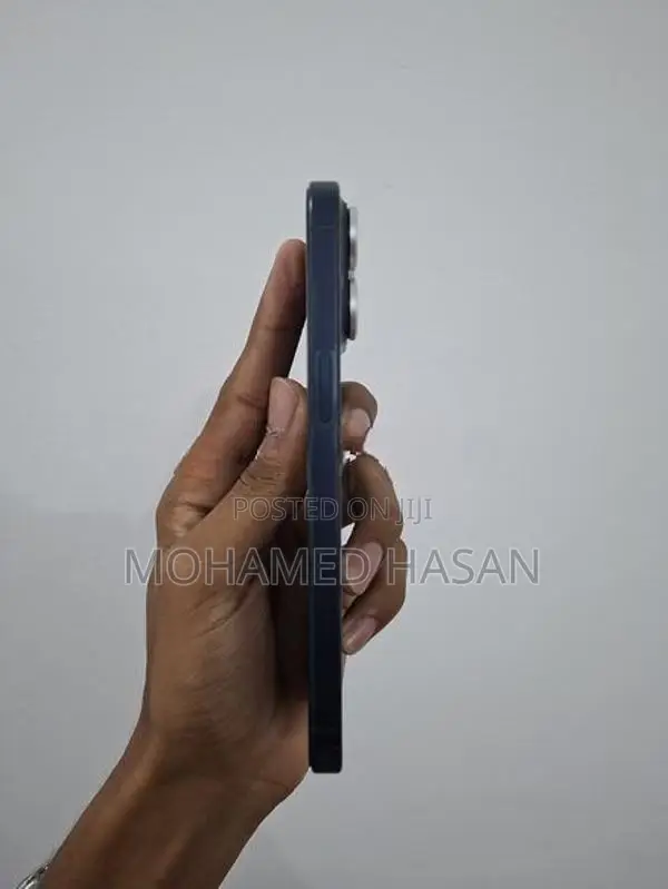 Apple iPhone 15 Pro Max (Used)