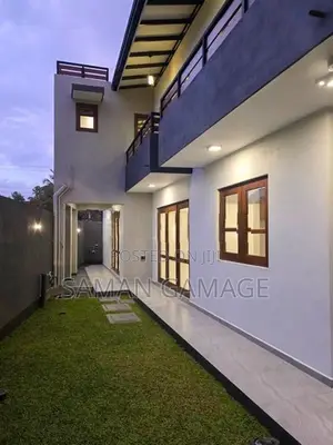 Architecturally Designed Brand New Luxury House For Sale – Piliyandala