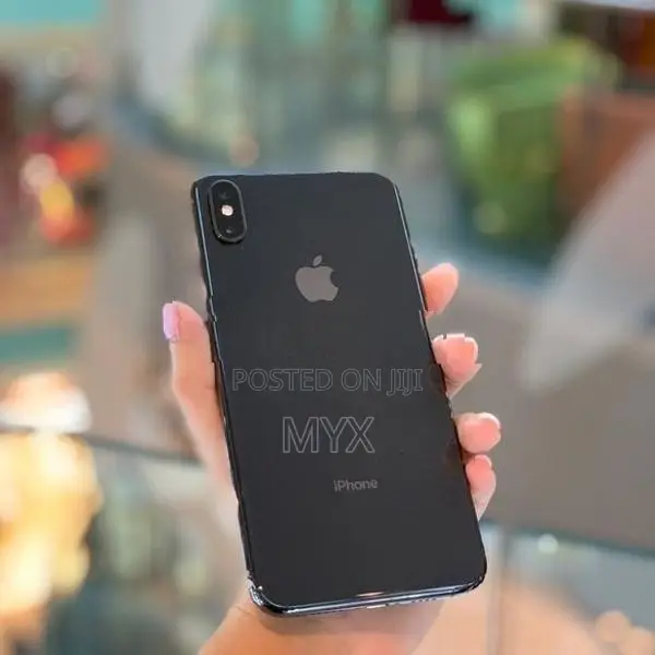 Apple iPhone XS Max (Used)