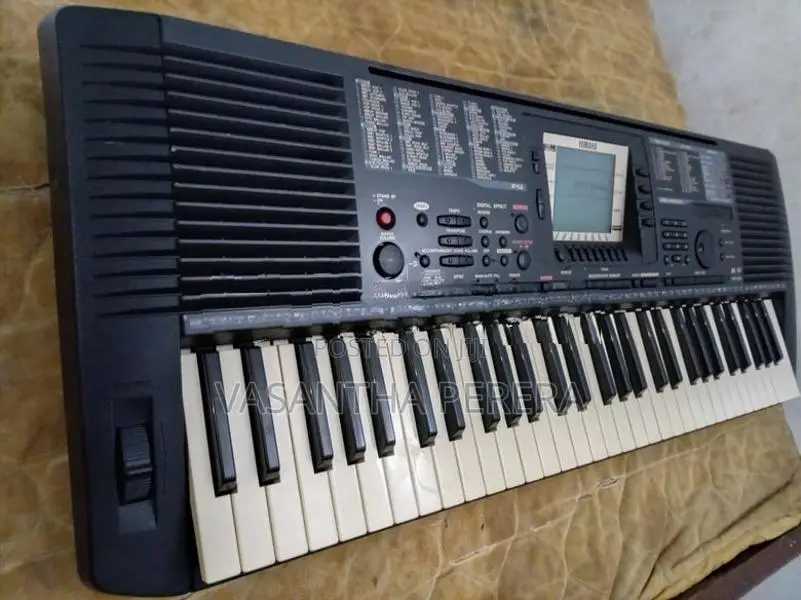 YAMAHA PSR 630