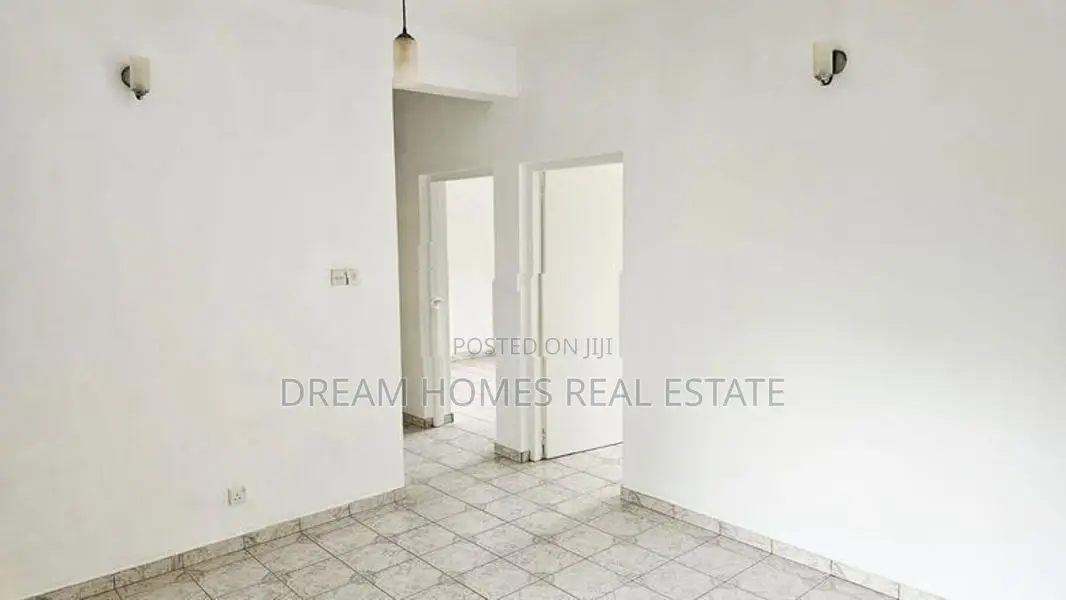 1,071 Sq.Ft. 2BR Apartment for Rent – Colombo 08