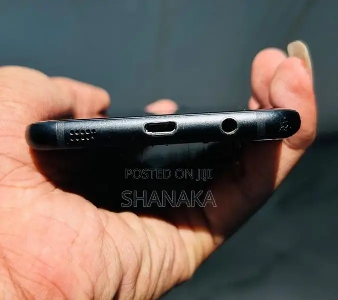 Samsung Galaxy S7 Edge (Used)