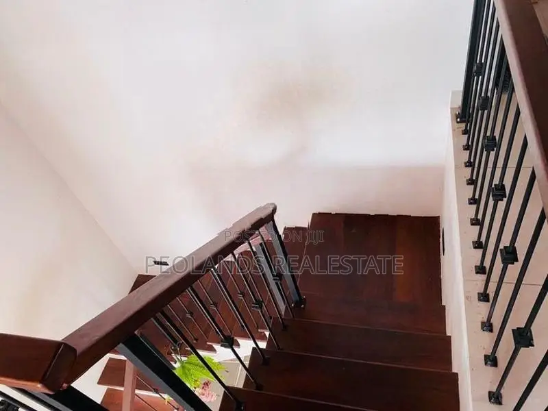 (RH389) Two Storey House for Sale in Panadura
