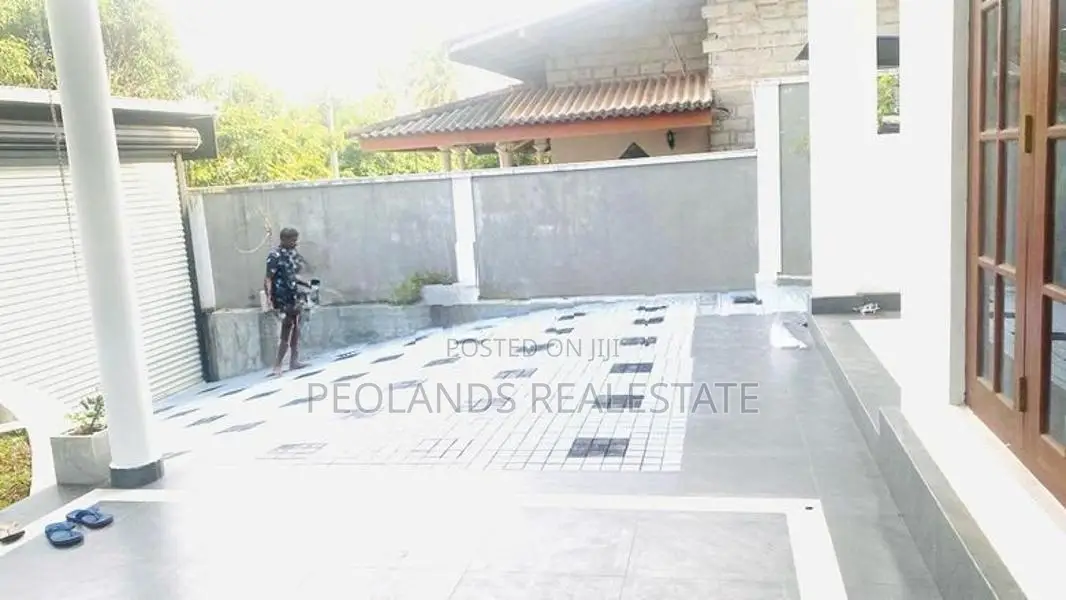 (RH389) Two Storey House for Sale in Panadura