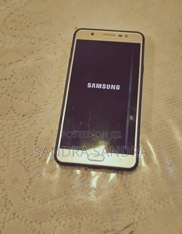 Samsung Galaxy J7 (Used)