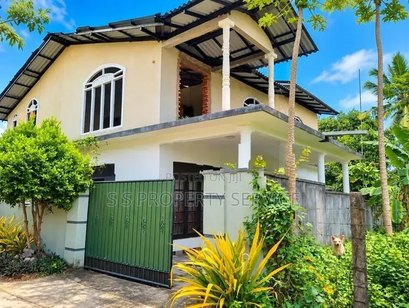 2 Story House for Sale in Kotugoda (SSPH-419)