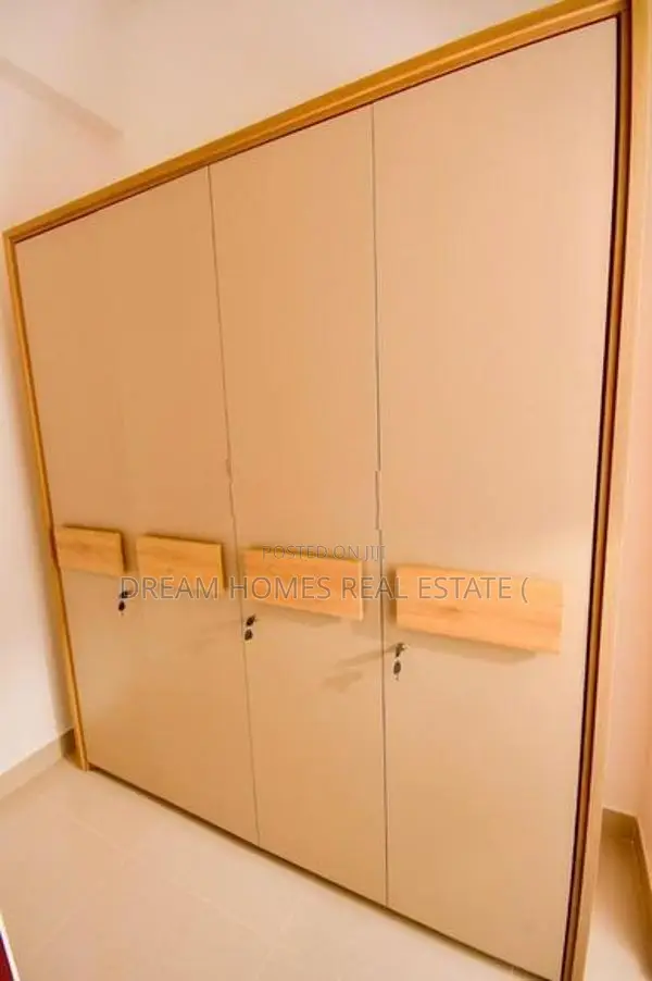 Fully Furnished 3-Bedroom Apartment for Rent – Thalawathugoda