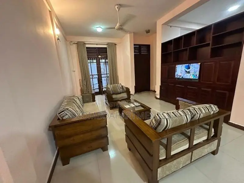 Short-Term Stay: Fully Furnished 2-Storey House in Kalubowila – CSAH10
