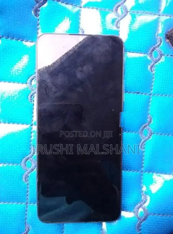Realme C11 (Used)