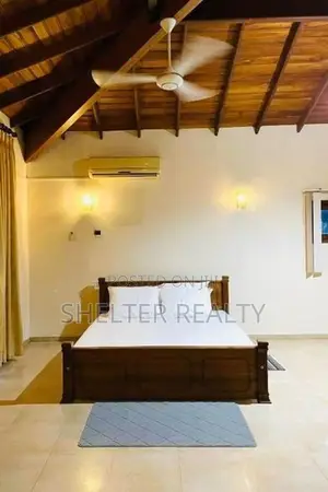 Luxury 5 Bedroom house for rent in Thalawathugoda