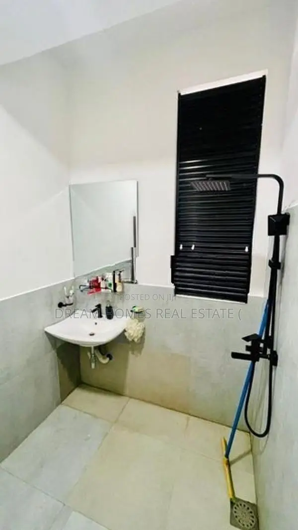 2-Bedroom House for Rent – Mattegoda Housing Scheme