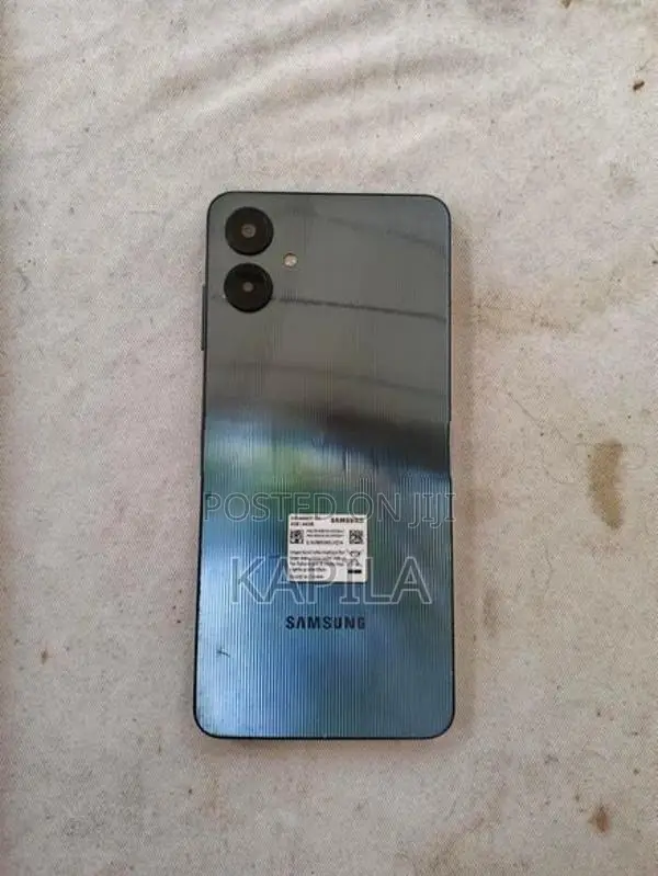 Samsung Galaxy A06 (Used)