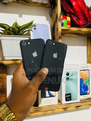 Apple iPhone 8 (Used)