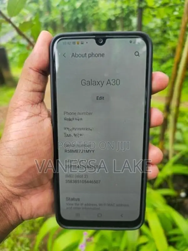 Samsung Galaxy A30 (Used)